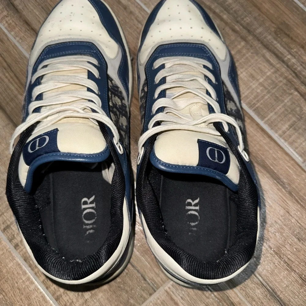 Dior B30 Countdown Sneaker in Blue and Cream - Picture 5 of 8
